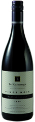 Te Kairanga Pinot Noir 2006.jpg
