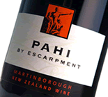 Escarpment Pahi Pinot Noir Thumb.gif